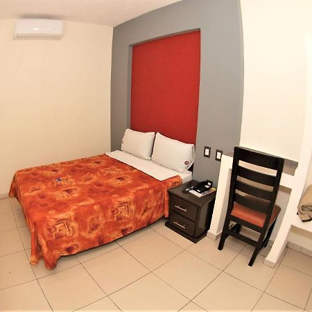 Hotel Jorge Alejandro Guadalajara Zewnętrze zdjęcie