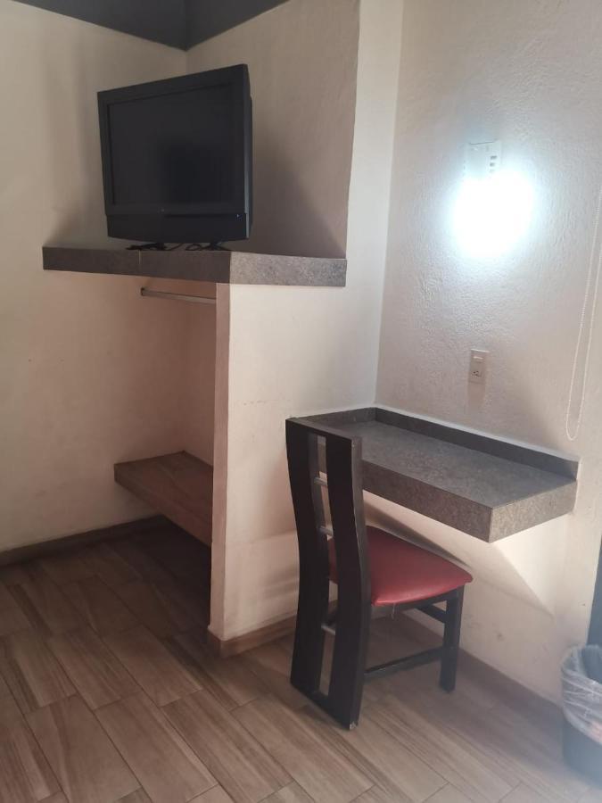Hotel Jorge Alejandro Guadalajara Zewnętrze zdjęcie